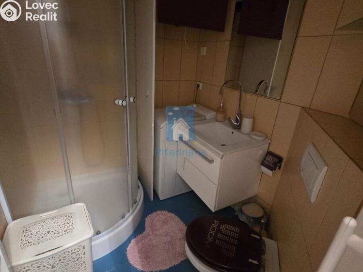 Pronájem bytu 1+KK Plzeň, Koterovská č. 10