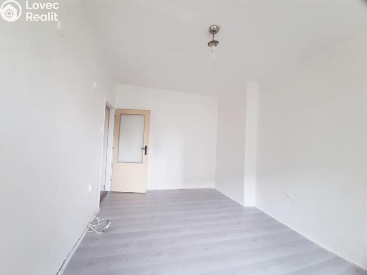 Pronájem bytu 1+KK Karviná, Závodní č. 4