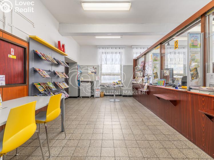 Prodej obchodního prostoru Křemže, Náměstí 14 č. 7