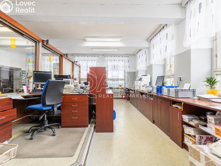 Prodej obchodního prostoru Křemže, Náměstí 14 č. 8