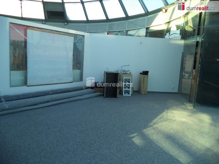 Rent commercial space Ostrava, Krmelínská č. 4