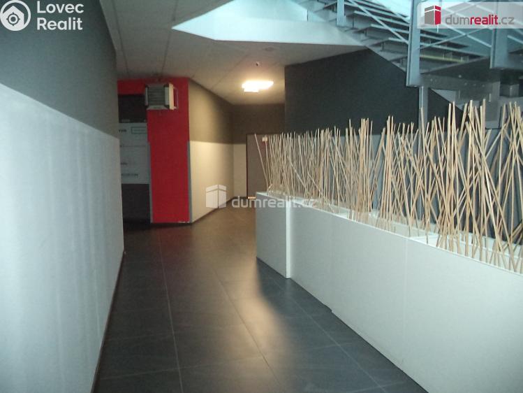 Rent commercial space Ostrava, Krmelínská č. 10