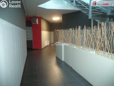 Оренда торгового приміщення Ostrava, Krmelínská č. 10