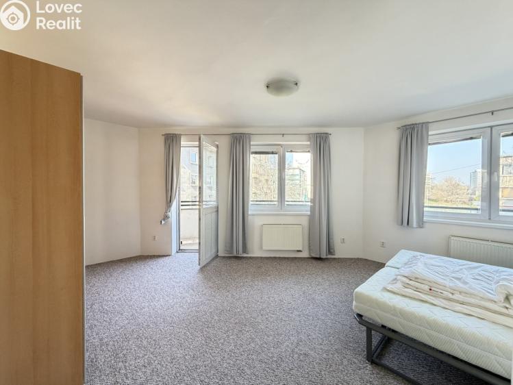 Pronájem bytu 3+KK Pardubice, Nerudova 2772 č. 6