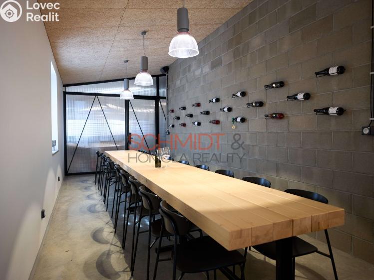 Prodej obchodního prostoru Břeclav, Pyskatého 3409/16 č. 1