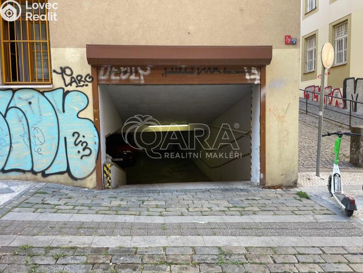 Pronájem garážového stání Praha, Krymská č. 1