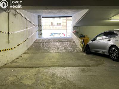 Pronájem garážového stání Praha, Krymská č. 4