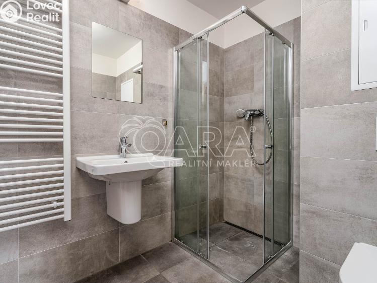 Prodej bytu 2+KK Praha, Ke Smíchovu 1278/32 č. 2