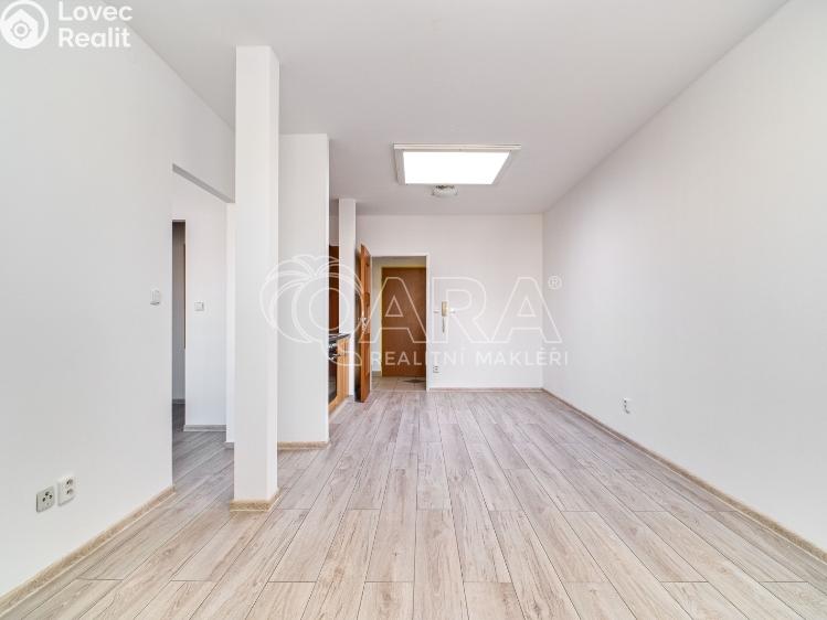 Pronájem bytu 2+KK Ostrava, Jiřího Trnky 1237/9 č. 11