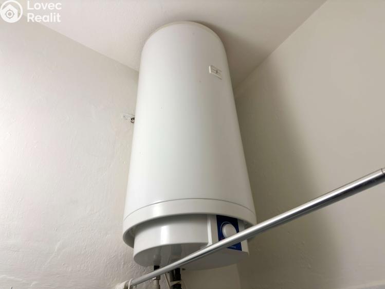 Prodej bytu 1+KK Praha, Na bitevní pláni 1131/50 č. 16