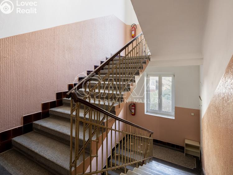 Prodej bytu 3+1 Praha, Krátká 2442/9 č. 27