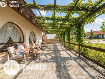 Продаж комерційної нерухомості Březí, Dunajovická 15 č. 28
