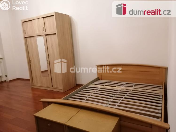 Pronájem bytu 1+KK Praha 8, Kandertova č. 3