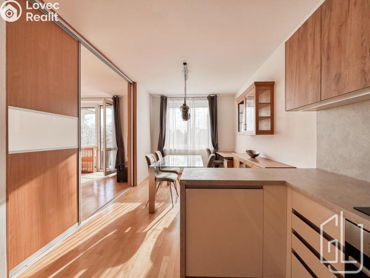 Pronájem bytu 2+KK Praha, U Zvonařky 2536/1a č. 11