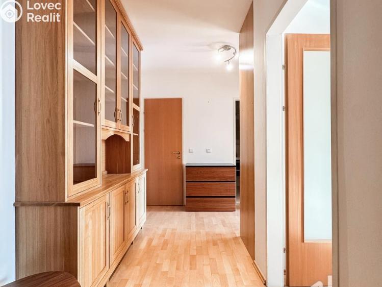 Pronájem bytu 2+KK Praha, U Zvonařky 2536/1a č. 19