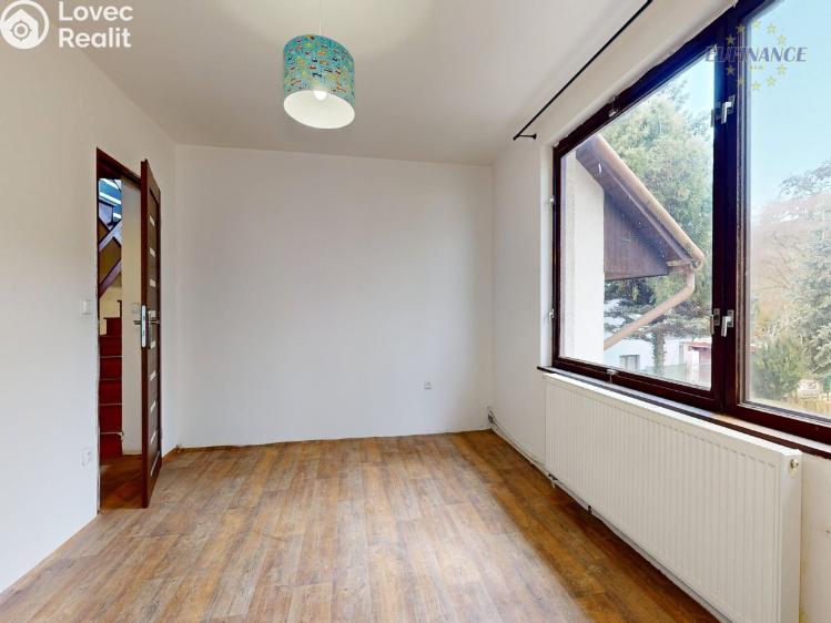 Продажа семейного дома Kralupy nad Vltavou, Vltavská 776 č. 42