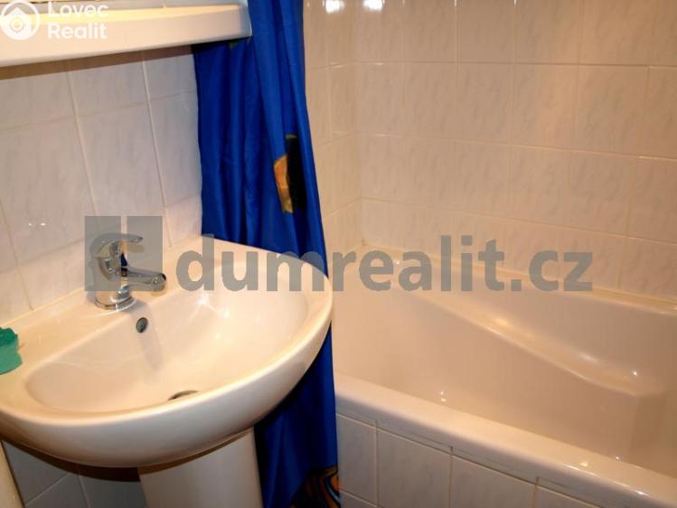 Pronájem bytu 2+1 Praha 10, Skřivanská č. 6