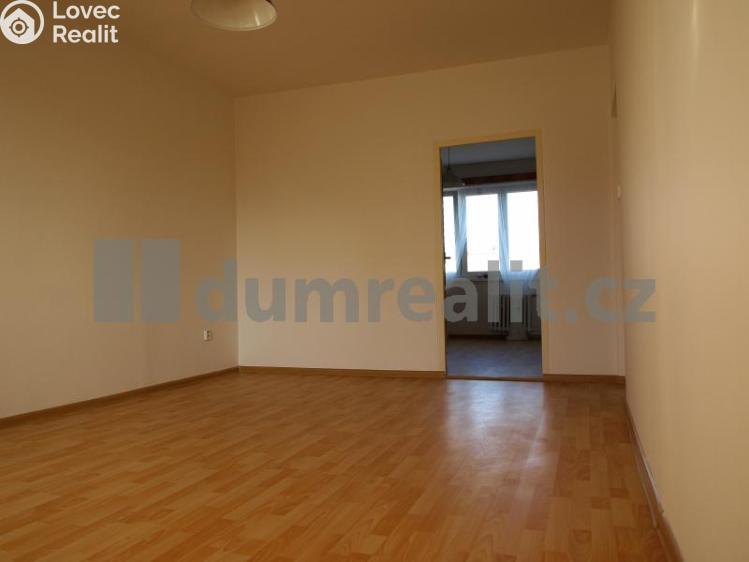 Pronájem bytu 2+1 Praha 10, Skřivanská č. 7