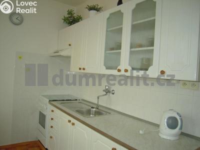 Pronájem bytu 2+1 Praha 10, Skřivanská č. 3