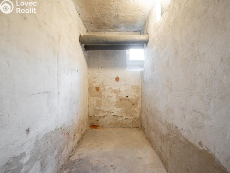 Prodej bytu 2+1 Frýdek-Místek, Marie Pujmanové č. 12