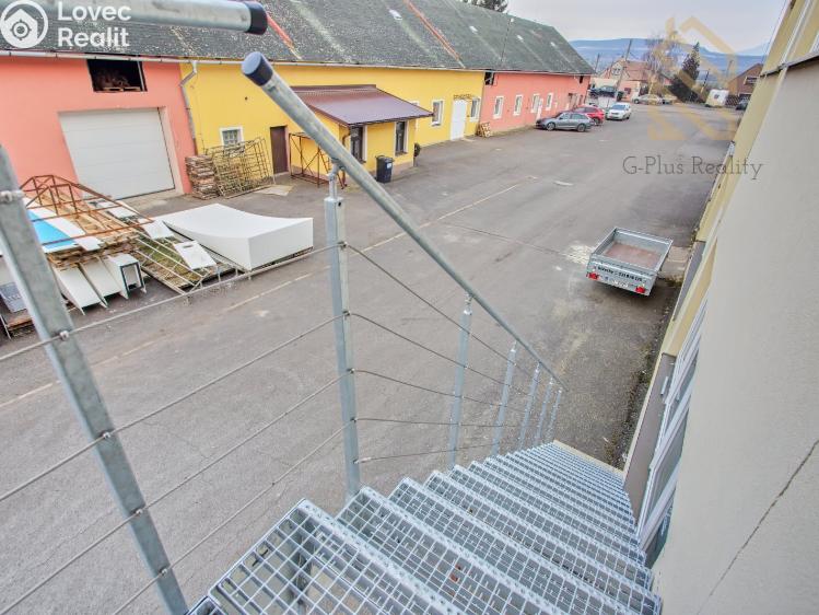 Pronájem obchodního prostoru Polepy č. 16