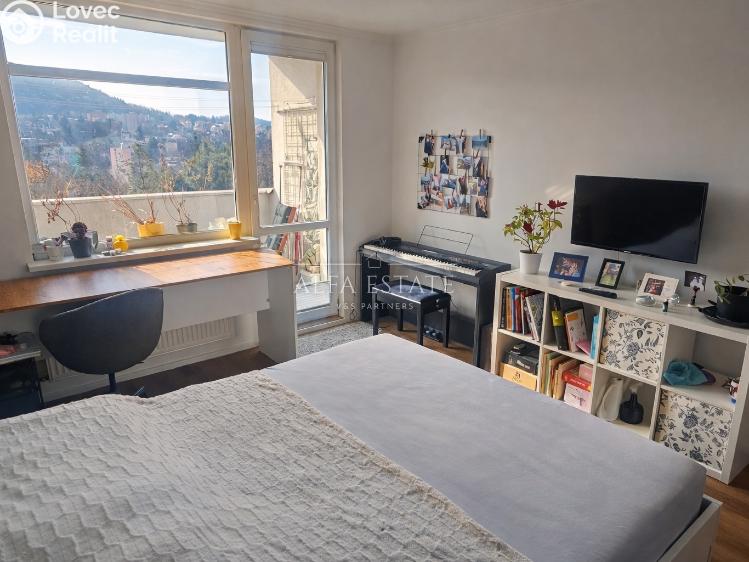 Prodej bytu 3+KK Karlovy Vary, Lomená č. 17