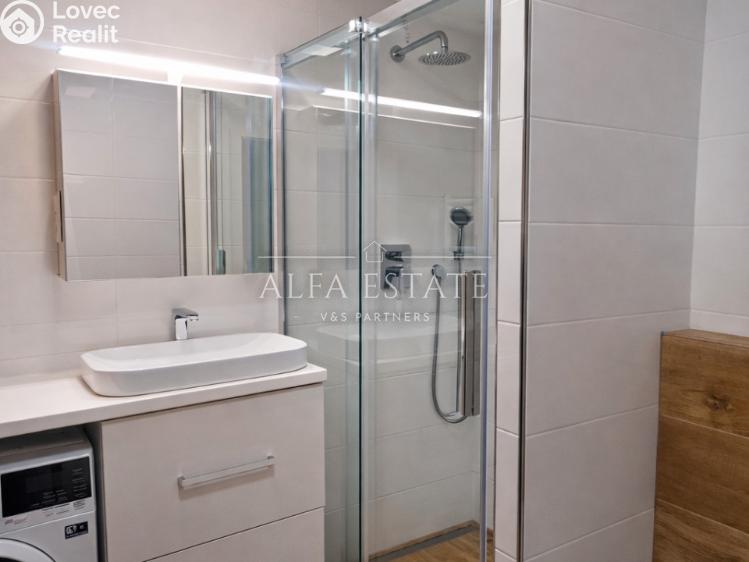 Prodej bytu 3+KK Karlovy Vary, Lomená č. 18