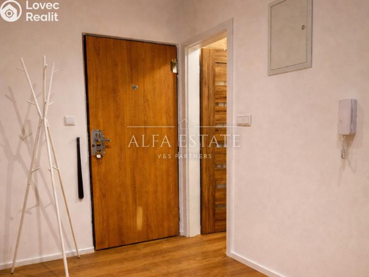 Prodej bytu 3+KK Karlovy Vary, Lomená č. 21