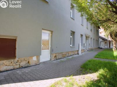 Продаж багатоквартирного будинку Mladá Boleslav, Vinecká 1 č. 18