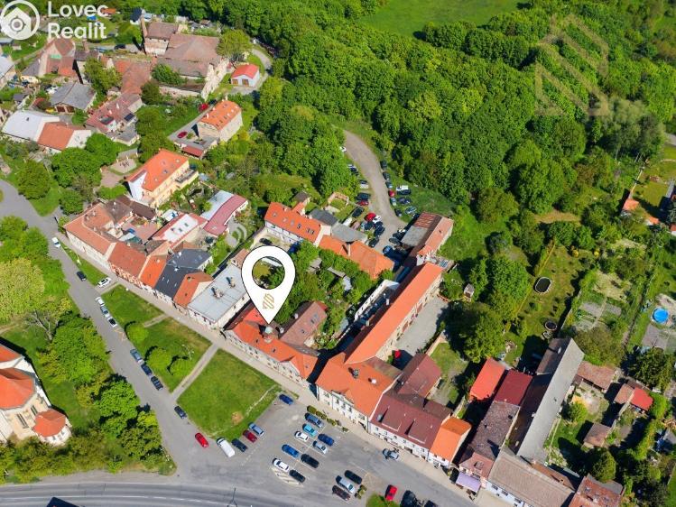 Prodej činžovního domu Smečno č. 4