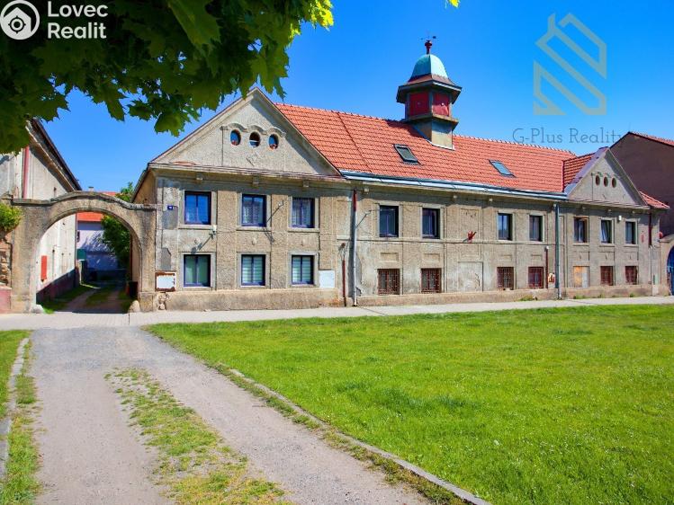 Prodej činžovního domu Smečno č. 22