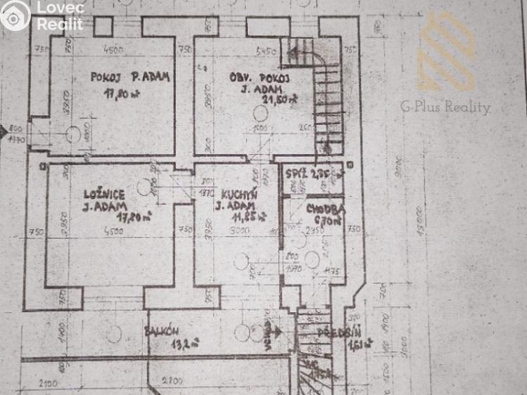 Prodej vícegeneračního domu Kostelec nad Labem, nám. Komenského 293 č. 12