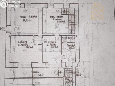 Prodej vícegeneračního domu Kostelec nad Labem, nám. Komenského 293 č. 9