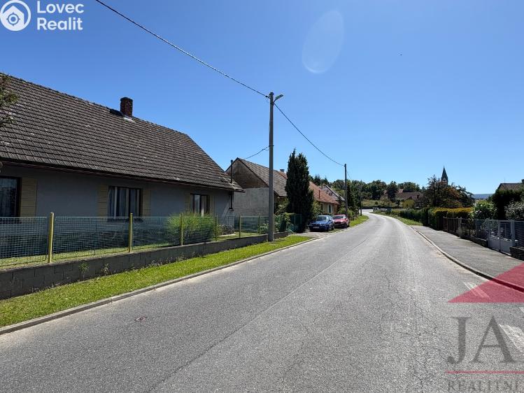 Prodej rodinného domu Žihobce č. 11