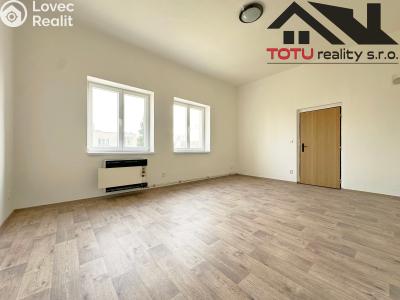 Pronájem bytu 1+1 Jaroměř, 5. května č. 5