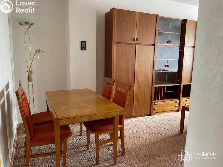 Pronájem bytu 2+1 Sokolov, Boženy Němcové č. 11