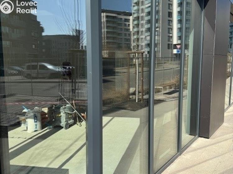 Prodej obchodního prostoru Praha 9, Waltariho 1196/2 č. 7