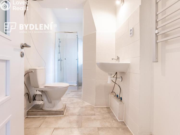 Prodej činžovního domu Ústí nad Labem, Žukovova č. 7