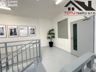 Pronájem kanceláře Jaroměř, Jezbinská č. 3