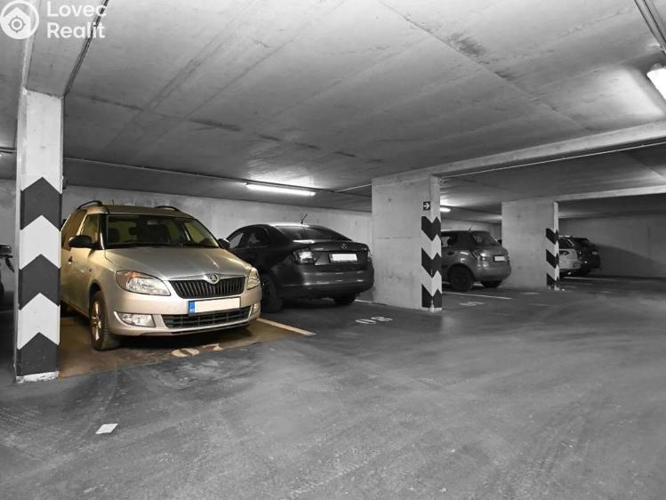 Prodej bytu 2+KK Praha, Marie Podvalové č. 8