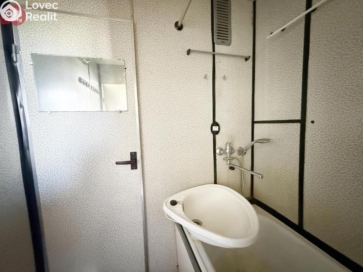 Prodej bytu 2+1 Sokolov, Slavíčkova č. 10