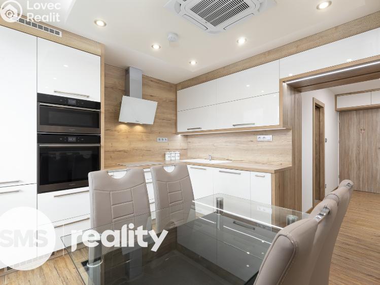 Prodej bytu 3+1 Ostrava, Petruškova č. 5