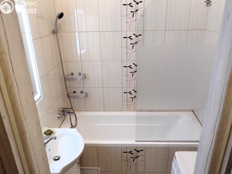 Pronájem bytu 2+1 Praha, Tupolevova č. 9