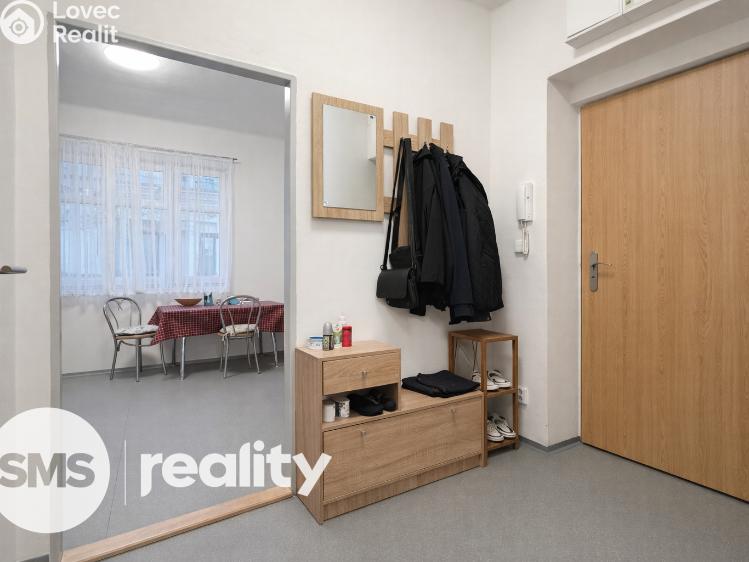 Sale apartment building Ostrava, Obránců míru 864/25 č. 5