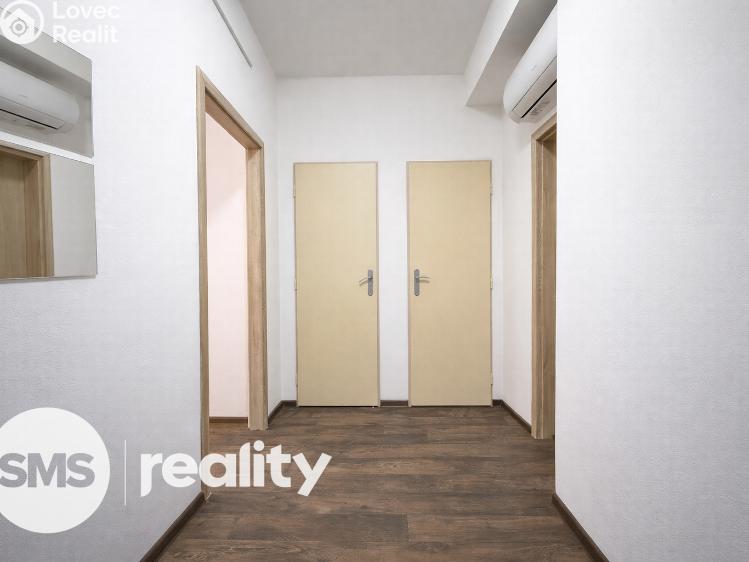 Sale apartment building Ostrava, Obránců míru 864/25 č. 6