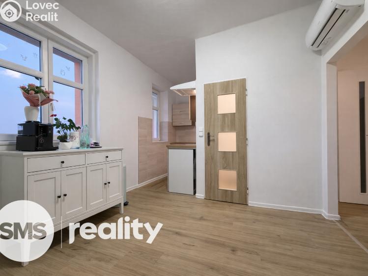 Prodej činžovního domu Ostrava, Obránců míru 864/25 č. 28