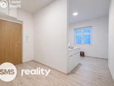 Продаж багатоквартирного будинку Ostrava, Obránců míru č. 7