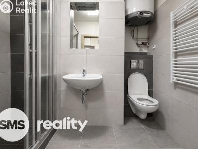 Продаж багатоквартирного будинку Ostrava, Obránců míru č. 38