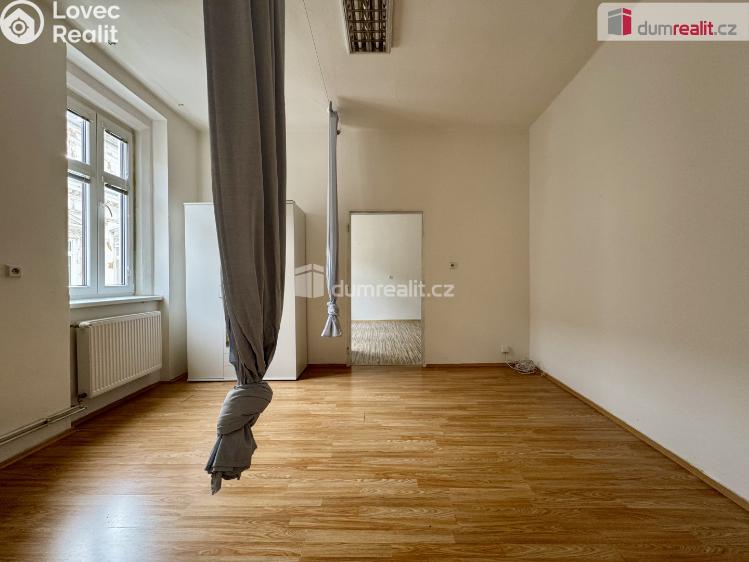 Pronájem bytu 1+1 Chomutov, Nerudova č. 4