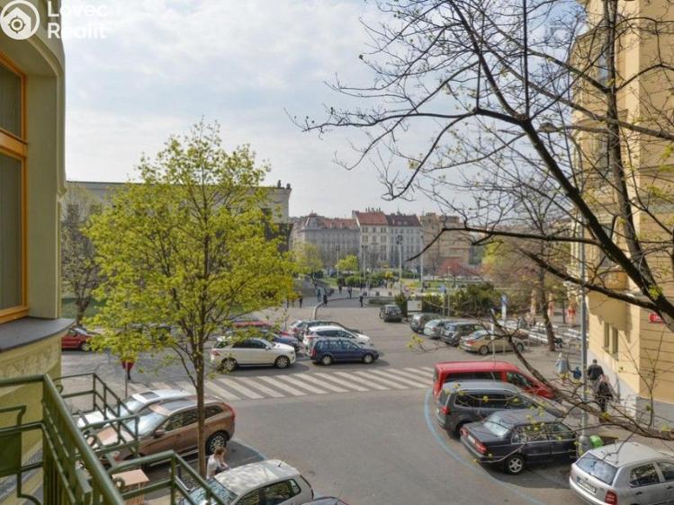 Pronájem bytu 4+KK Praha, Laubova č. 2